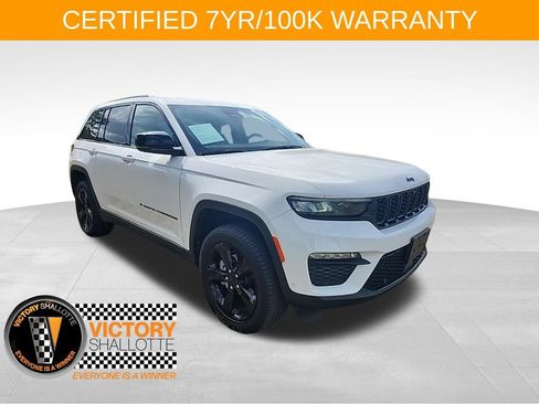 Used 2023 Jeep Grand Cherokee Limited w/ Luxury Tech Group II AWD/4WD image 1