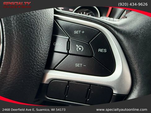 Used 2019 Jeep Compass Trailhawk w/ Cold Weather Group image 18