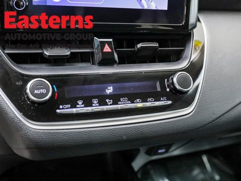 Used 2024 Toyota Corolla LE image 20