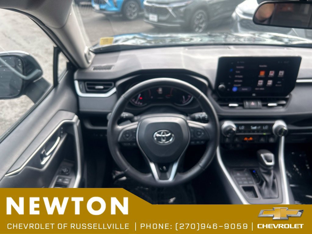 Used 2025 Toyota RAV4 XLE Premium w/ Weather Package AWD/4WD image 19