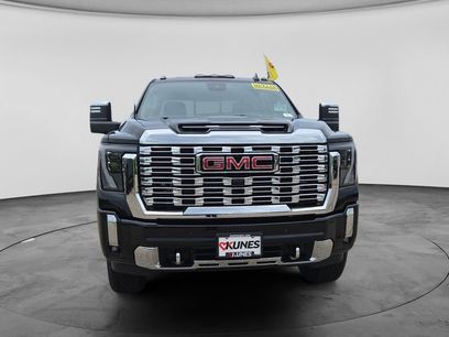 New 2026 GMC Sierra 2500 Denali w/ Denali Reserve Package