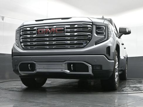 Used 2024 GMC Sierra 1500 Denali w/ Denali Reserve Package AWD/4WD image 44