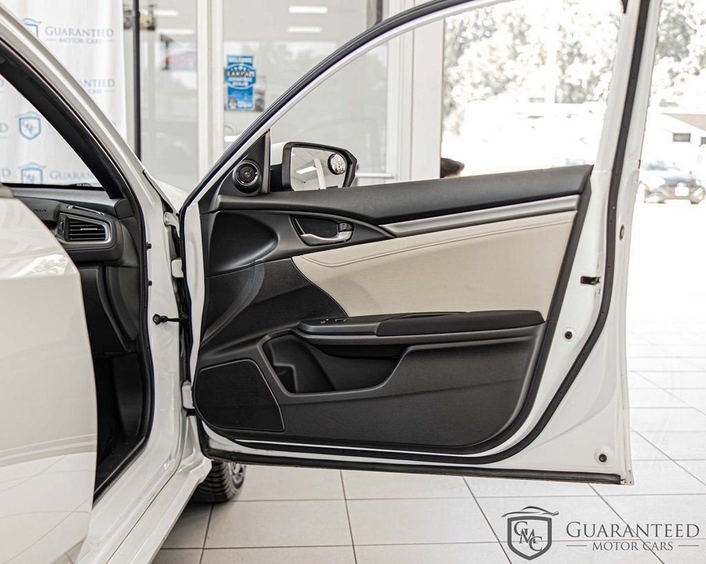 Used 2019 Honda Civic EX image 38