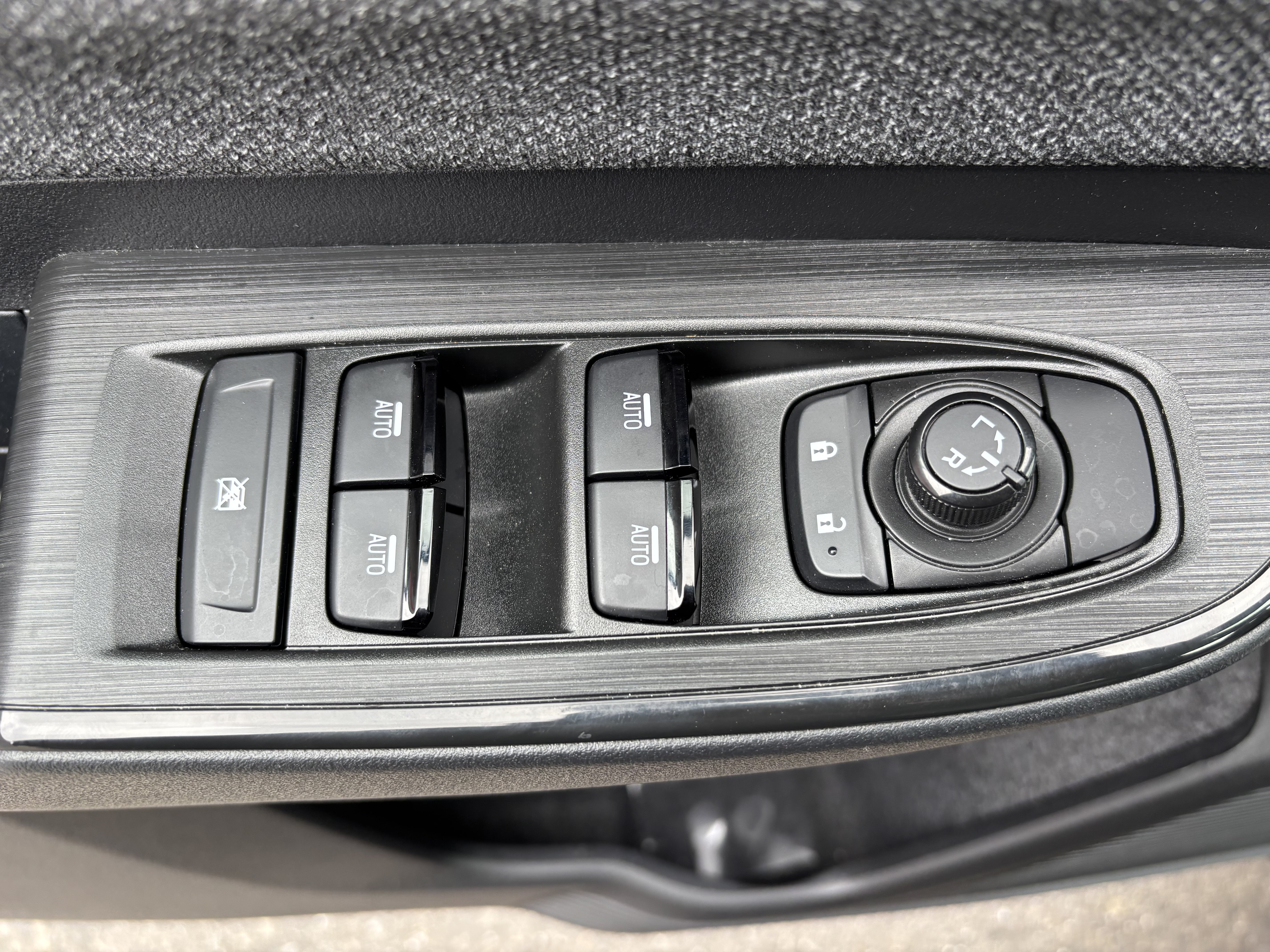 Used 2026 Subaru Outback Premium AWD/4WD image 17