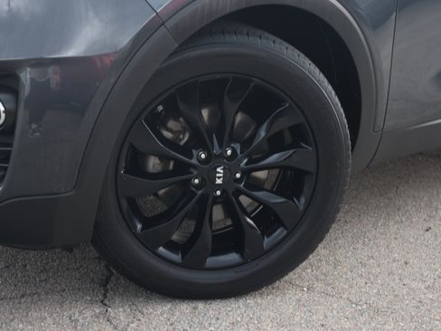 Used 2020 Kia Sorento EX FWD image 15