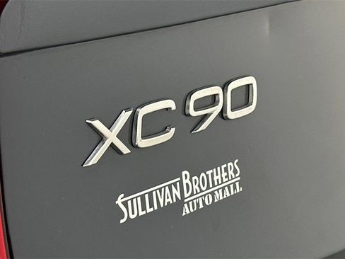 Used 2020 Volvo XC90 T6 Momentum w/ Protection Package image 20