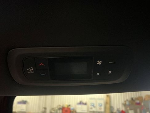 New 2026 Chrysler Pacifica Select FWD image 42