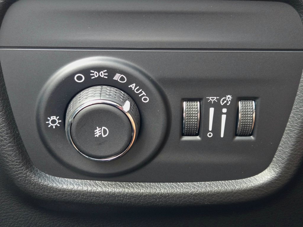 New 2026 Jeep Grand Cherokee Limited AWD/4WD image 34