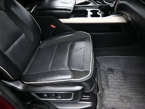 Used 2022 RAM 1500 Laramie image 26