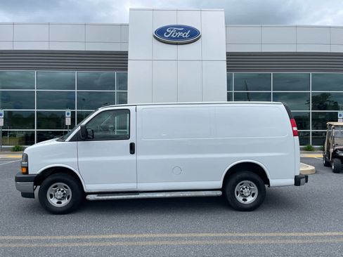 Used 2024 Chevrolet Express 2500 w/ Driver Convenience Package RWD image 1
