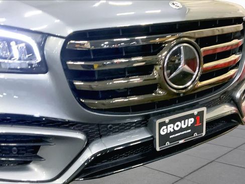 Used 2025 Mercedes-Benz GLS 450 4MATIC image 30