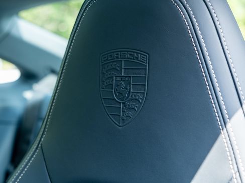 Certified 2023 Porsche 911 Carrera RWD image 45
