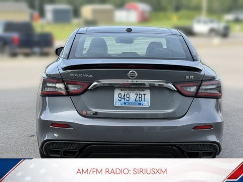 Used 2019 Nissan Maxima SR w/ Premium Package FWD image 3