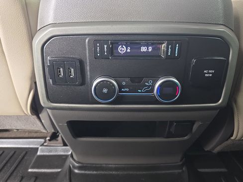 Used 2019 Ford Expedition Max XLT w/ Equipment Group 202A AWD/4WD image 68
