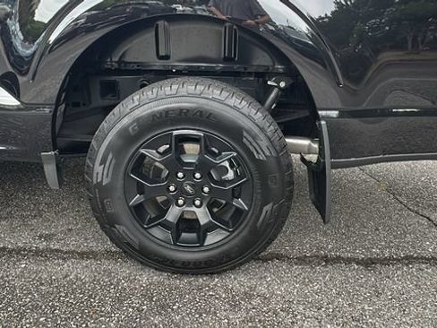 Used 2025 Ford F150 STX w/ Equipment Group 201A FX4 AWD/4WD image 19