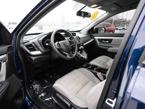 Used 2017 Honda CR-V LX image 7