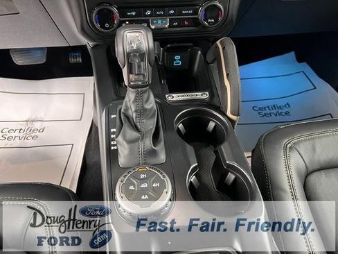 New 2025 Ford Bronco Badlands image 47