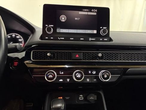 Used 2022 Honda Civic Sport image 28