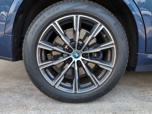 Used 2023 BMW X5 xDrive45e w/ Executive Package AWD/4WD image 5