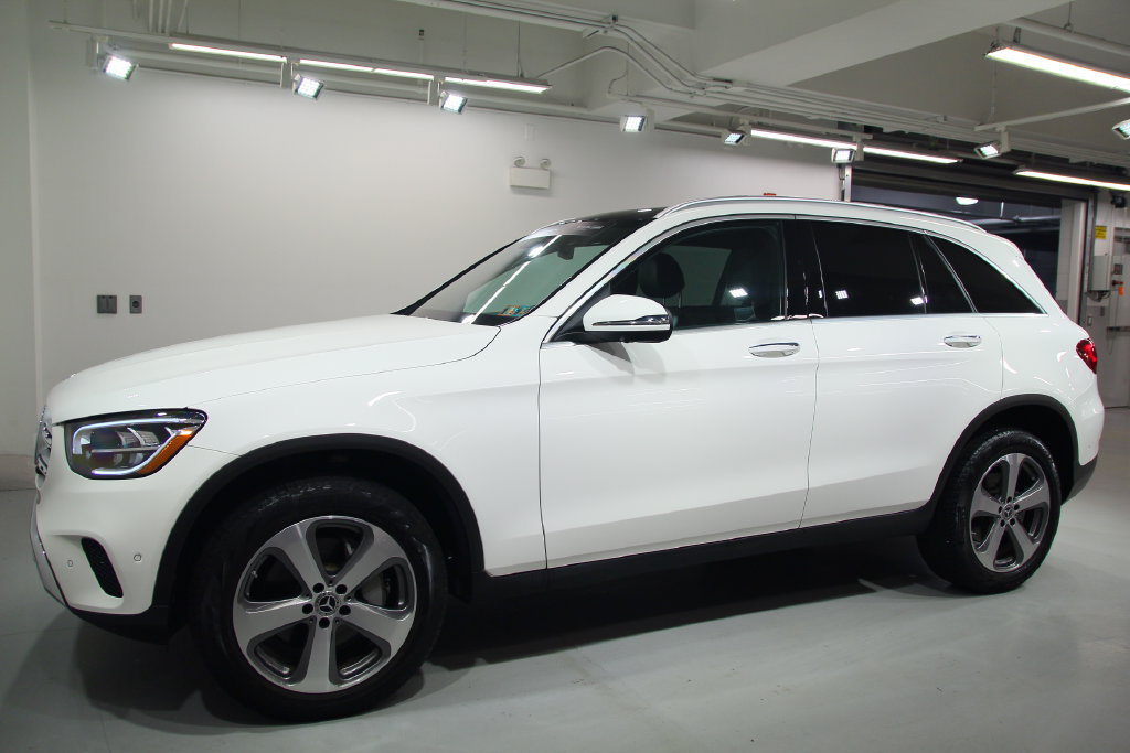 Certified 2022 Mercedes-Benz GLC 300 4MATIC image 4