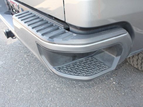 Used 2021 Chevrolet Silverado 1500 RST image 57