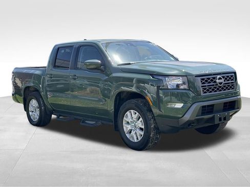 Certified 2023 Nissan Frontier SV w/ SV Convenience Package AWD/4WD image 3