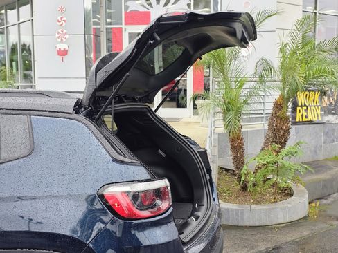 New 2026 Jeep Compass Trailhawk image 8