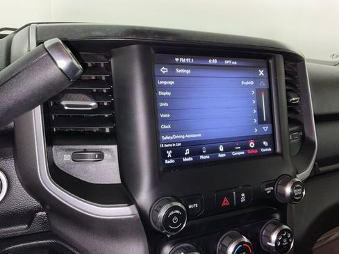 Used 2020 RAM 2500 Big Horn w/ Level 1 Equipment Group AWD/4WD image 24