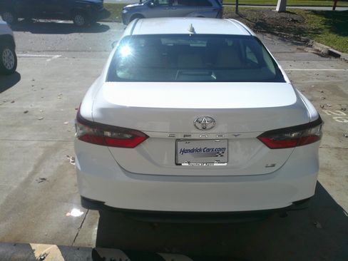 Used 2023 Toyota Camry LE image 11