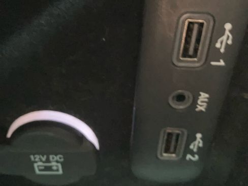 Used 2021 Dodge Challenger R/T w/ Blacktop Package image 29