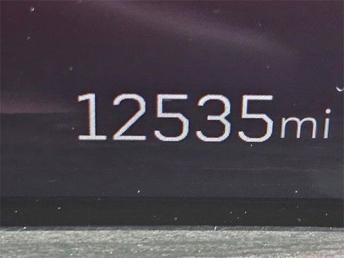 Certified 2025 Cadillac Escalade Premium Luxury image 22