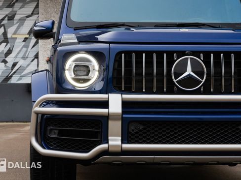 Used 2022 Mercedes-Benz G 63 AMG 4MATIC w/ G Manufaktur Interior Package image 4