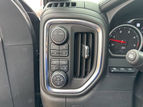 Used 2020 Chevrolet Silverado 2500 High Country w/ Z71 Off-Road Package image 12