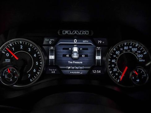 Used 2020 RAM 1500 Laramie AWD/4WD image 20