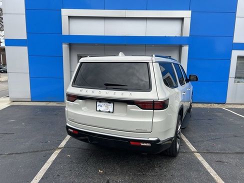 Used 2022 Jeep Wagoneer Series II w/ Convenience Group I image 7