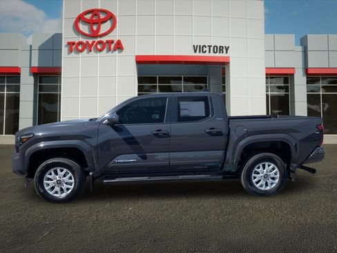 New 2026 Toyota Tacoma SR5 AWD/4WD image 6