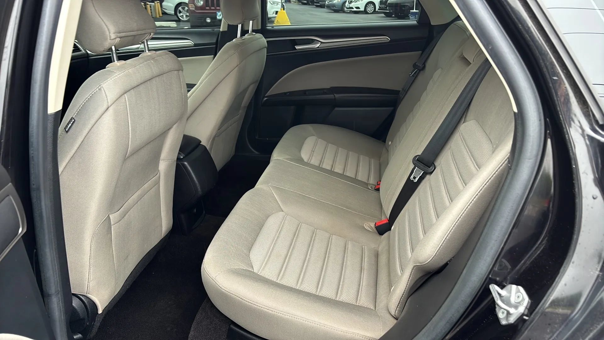 Used 2019 Ford Fusion S FWD image 21