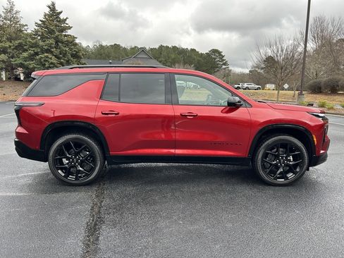 New 2026 Chevrolet Traverse RS image 24