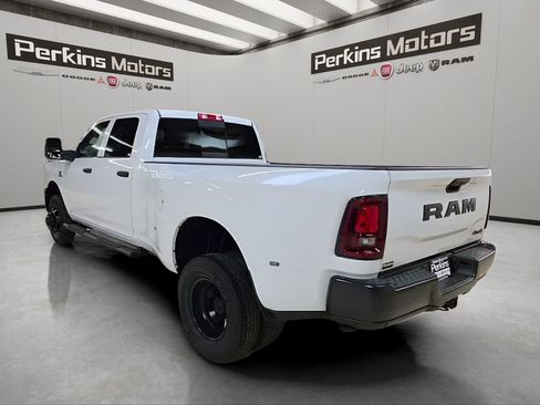 New 2026 RAM 3500 Tradesman AWD/4WD image 3