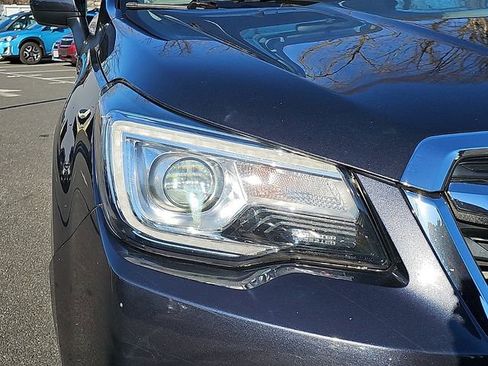 Used 2017 Subaru Forester 2.5i Limited image 9