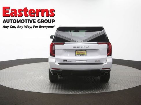 Used 2025 GMC Yukon XL Denali AWD/4WD image 40