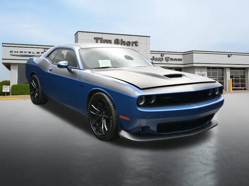 Used 2022 Dodge Challenger R/T Scat Pack w/ T/A Package RWD image 7