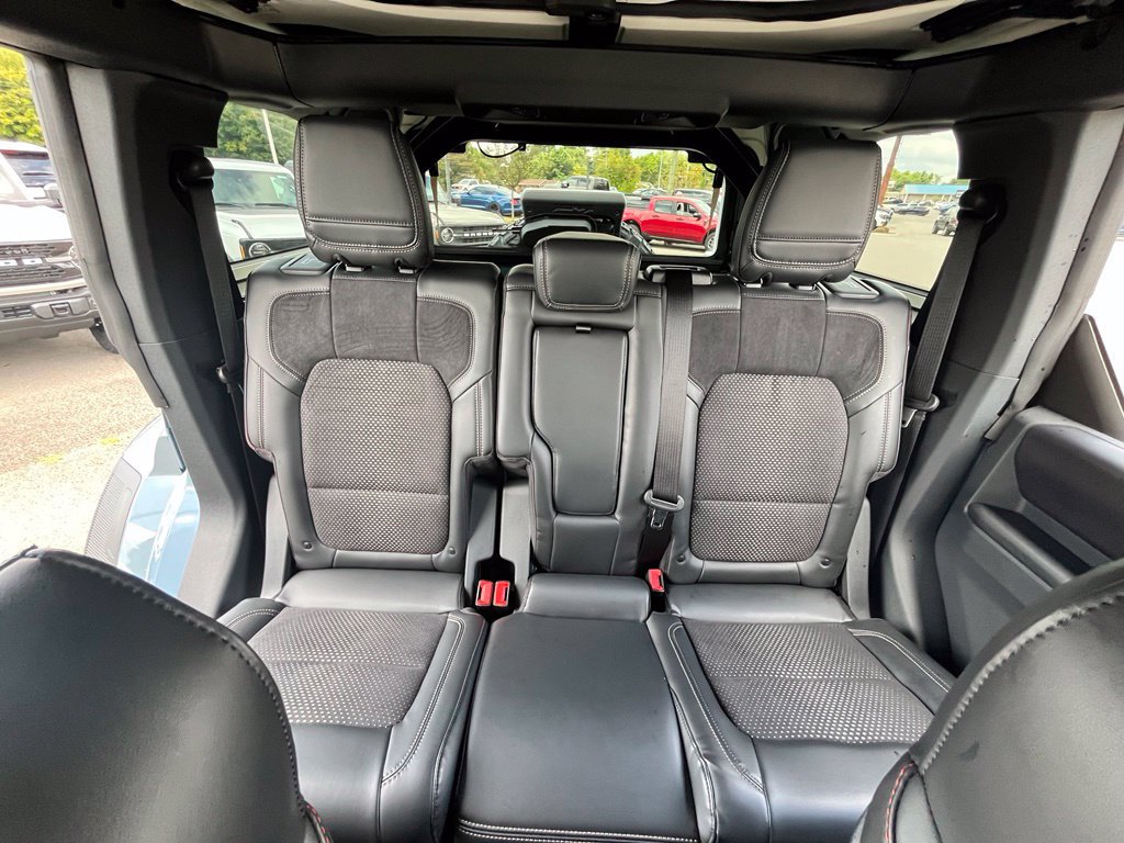 Used 2025 Ford Bronco Raptor AWD/4WD image 16