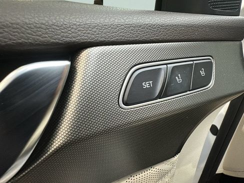 Used 2020 Hyundai Palisade Limited AWD/4WD image 13