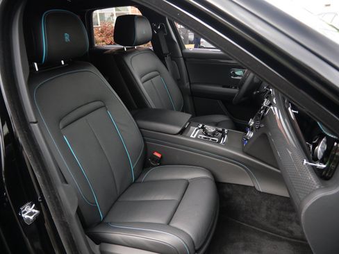 Certified 2022 Rolls-Royce Ghost Black Badge image 33