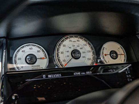 Used 2016 Rolls-Royce Wraith image 16