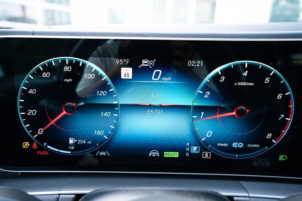 Used 2023 Mercedes-Benz GLS 450 4MATIC image 34