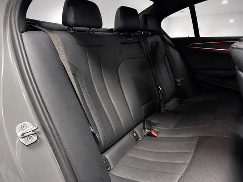 Used 2022 BMW 540i w/ M Sport Package RWD image 23
