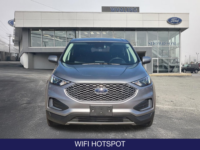 Used 2024 Ford Edge SEL AWD/4WD image 2
