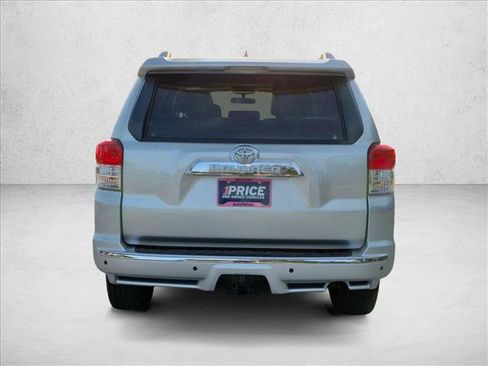 Used 2012 Toyota 4Runner SR5 w/ Convenience Pkg RWD image 6